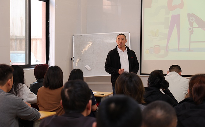 銳星健身學院：大器械普拉提課程，開啟優雅塑形新征程